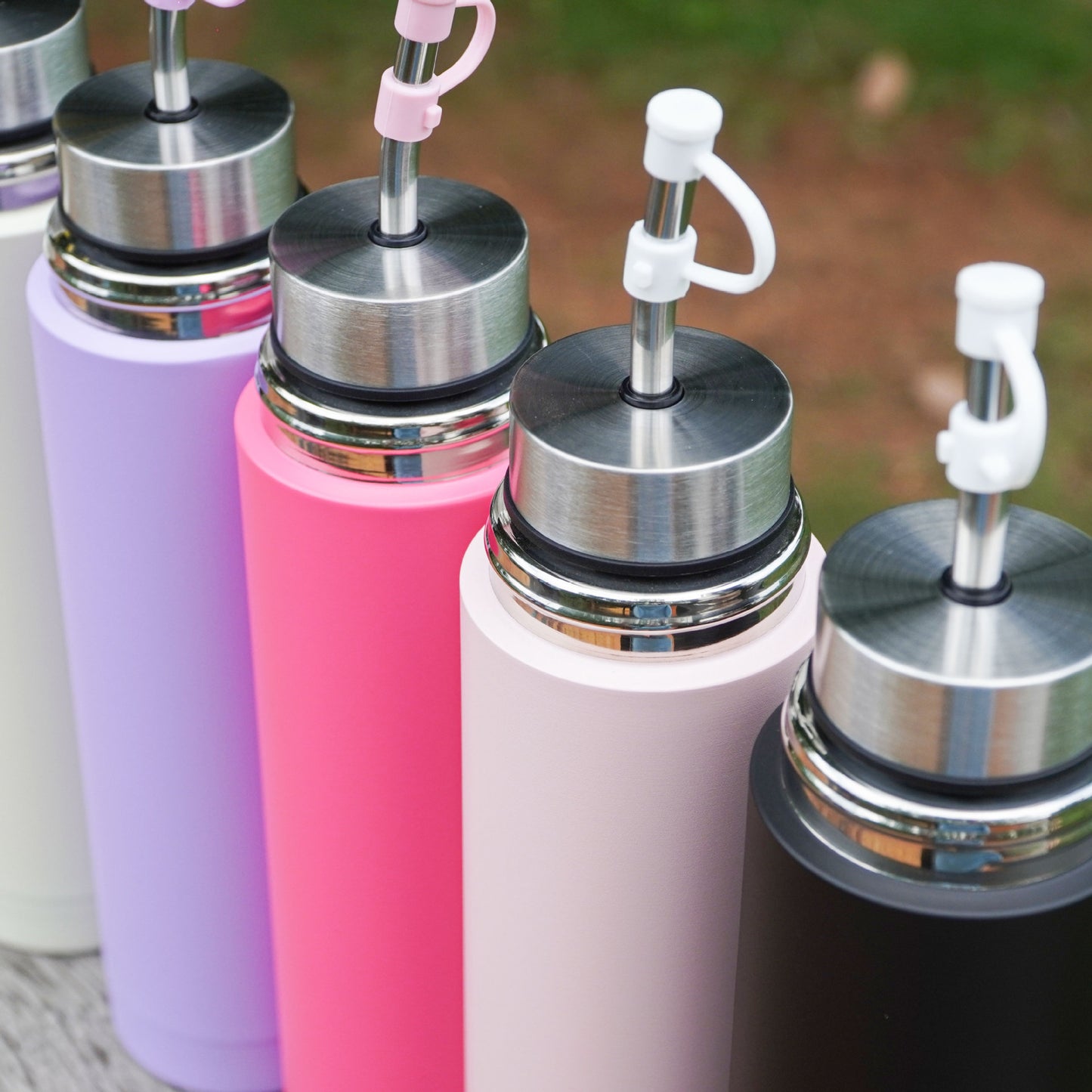 South American mate tea cup, outdoor sports water bottle, bullet style, double-walled, multi-functional, 3-in-1 press lid thermos flask.